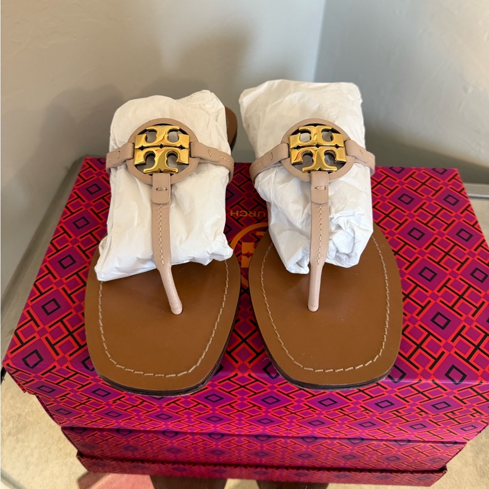 Tory Burch Mini Miller Leather Thong Sandals SEASHELL PINK Woman's Size 9.5